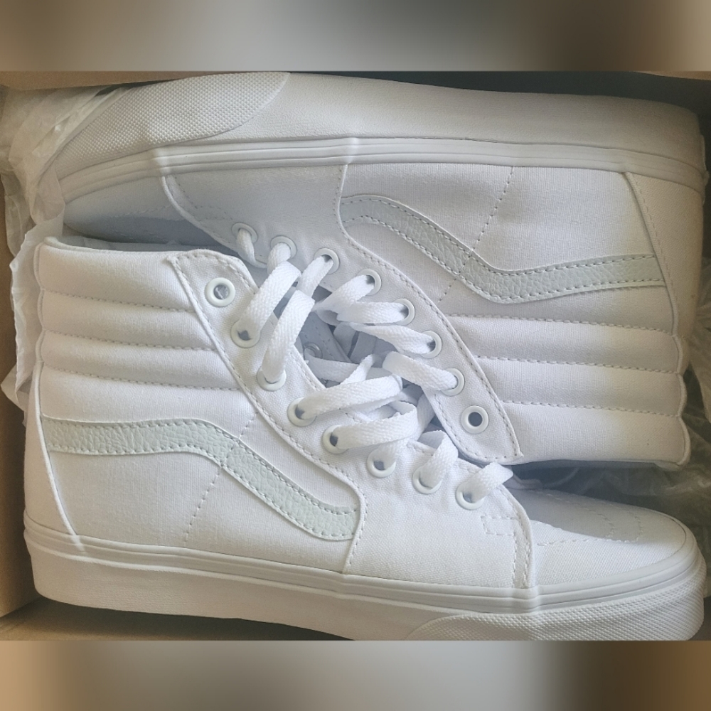 Brand NEW VANS